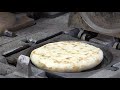 Baked Cheese hotteok(pancake) / Korean Street Food / 기름기없는 천원짜리 치즈호떡 / 옛날호떡,구운호떡,구리전통시장-줄줄이 호떡