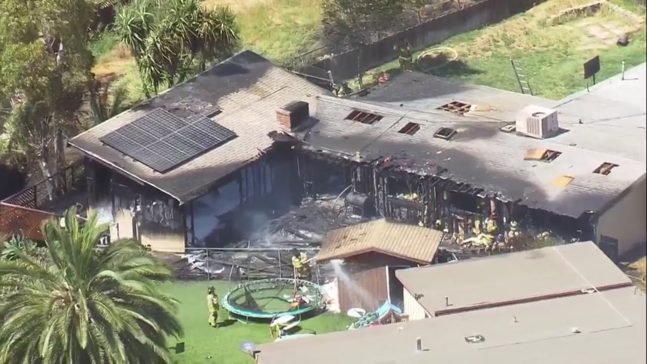 Raw Video: Crews Douse House Fire In Chula Vista - YouTube
