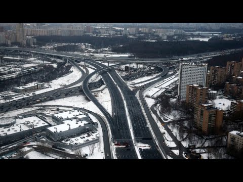 Россия активно строит новые автотрассы. Как работают пункты управления ЦКАД и трассой М-11?