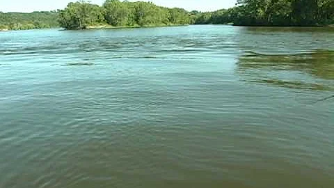 Fishing Wing Dam Walleyes With Tommy Skarlis