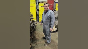 What to look for when buying a lathe?