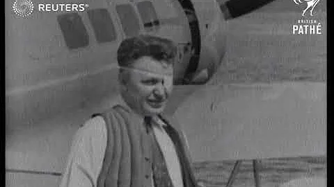 USA: World-famous Americans Will Rogers and Wiley ...