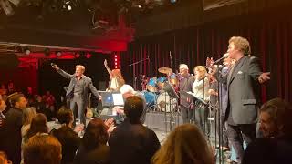 Download Lagu Dennis Jale \u0026 TCB Band - Can't Help Falling In Love (26.01.2024, Wiener Metropol, n.c.) MP3 Download Lagu Dennis Jale \u0026 TCB Band - Can't Help Falling In Love (26.01.2024, Wiener Metropol, n.c.) MP3