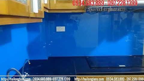 KÍNH ỐP BẾP MÀU XANH DƯƠNG THI CÔNG TẠI 63 NGỌC ĐẠI