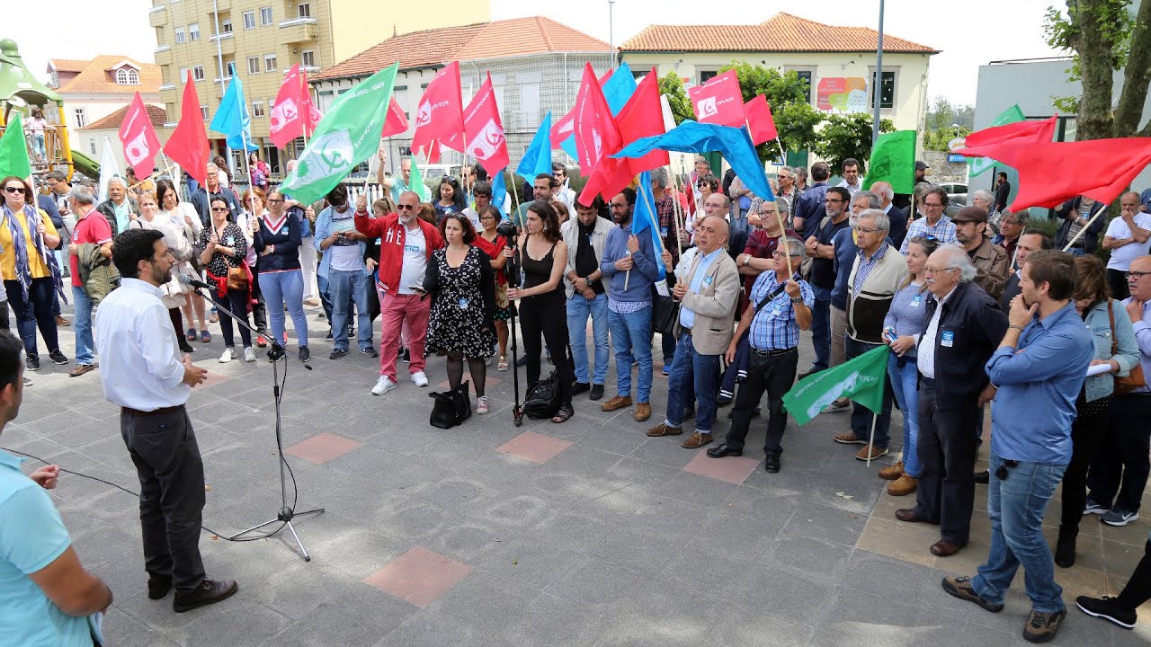 João Ferreira: Contacto com a população em Gondomar