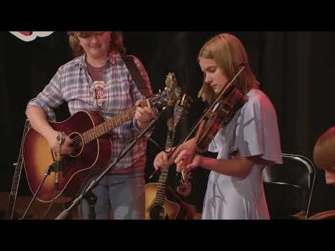 WoodSongs Kids 212: The Campbell Kids & Sabrina Patel