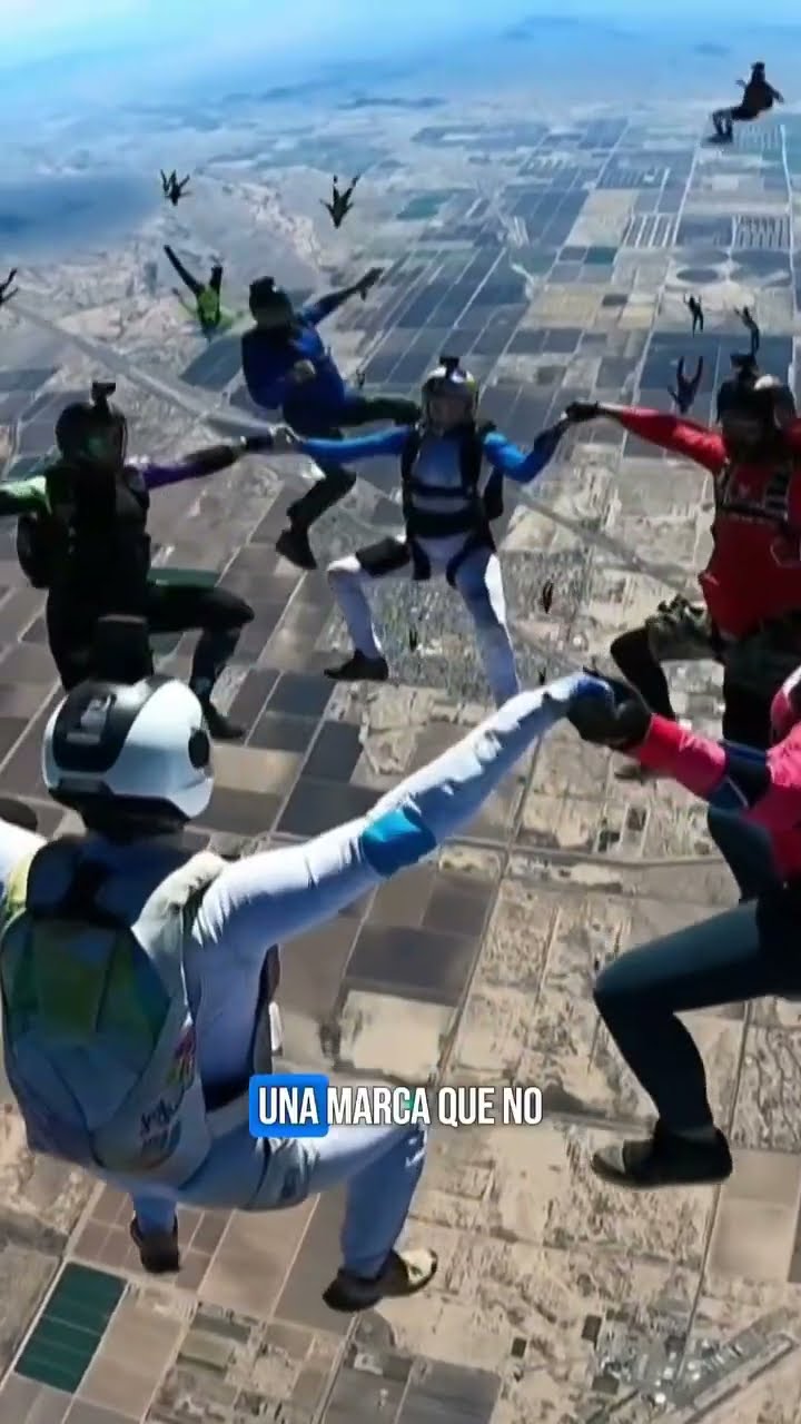 96 paracaidistas, 20 países, 1 récord mundial: ¡Hazaña en el cielo de Arizona!