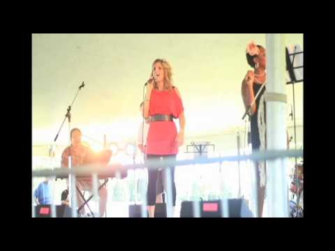 Respect - Elisabeth Hunstad live @ JazzFest 2010