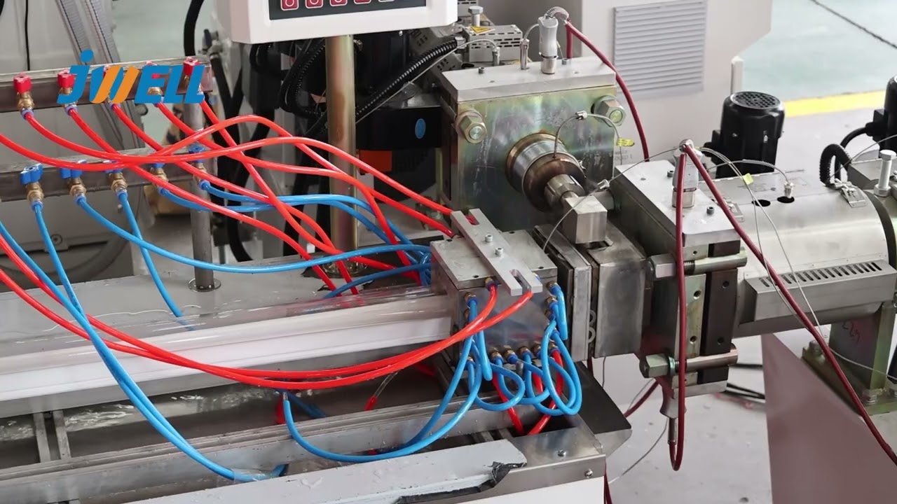 PC lampshade profile extrusion line