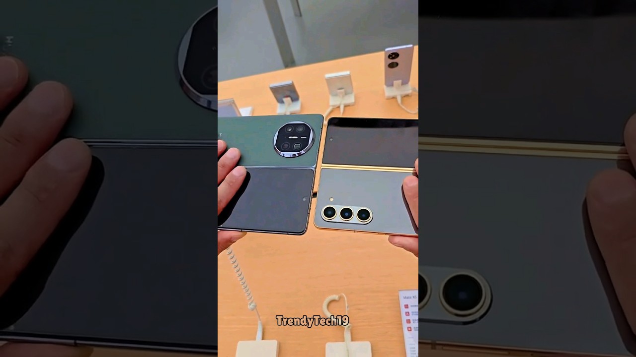 Samsung Galaxy Z Fold 6 vs Honor Magic V3 