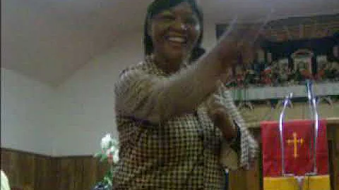Geraldine--(Gerr...  Nicholas!! (singing)