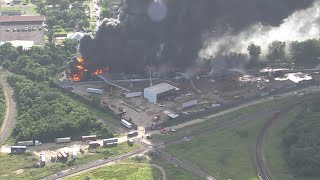 Massive recycling warehouse fire in Houston sends thick black smoke into sky