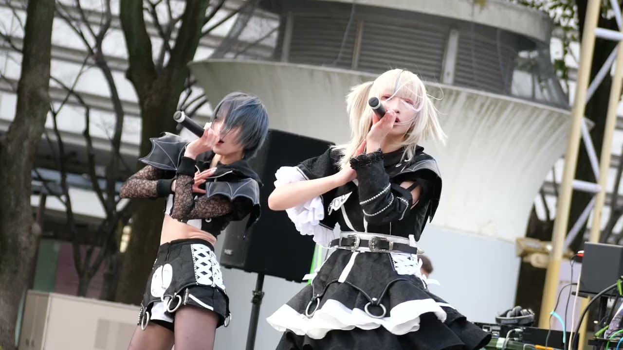 Watch ステップ踏会議 mistress 『Remember Mirage』久屋広場野外ライブ みすとれす on YouTube Watch ステップ踏会議 mistress 『Remember Mirage』久屋広場野外ライブ みすとれす on YouTube