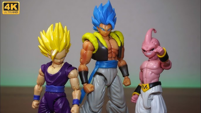 Dragon Ball Super Dragon Stars Super Saiyan 4 Gogeta Oficial - Shoptoys  Brinquedos e Colecionáveis