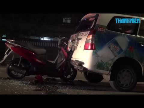 Video KINH HOÀNG | Đầu xe Dylan nát bét vì cắm vào đuôi taxi - youtube