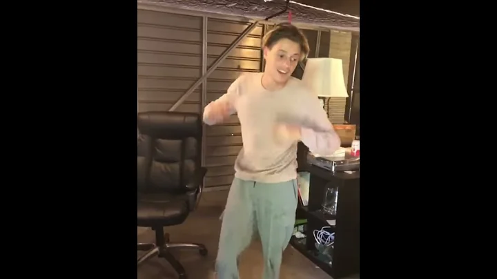 Jace Norman dancing / 17 May 2018