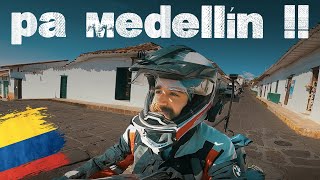 Me voy PARA MEDELLÍN con MEDIA MOTO ROTA 💔 Viajando COLOMBIA | Episodio 95 - Vuelta al Mundo en Moto
