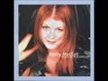 Kirsty McColl - In These Shoes