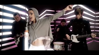 Frida Gold - Zeig mir wie Du tanzt (Official Music Video)