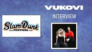 Vukovi Interview Slamdunk 2026
Vukovi join The Mike James Rock Show backstage at Slam Dunk Festival 2026 to talk new music, major lessons learned, and the next chapter of their sound 🔥
Hamish catches up with us at the festival’s 20th anniversary in Hatfield to reflect on life after their latest album cycle, recording in Texas, and everything they’ve taken into the studio for their next record.
In this interview, we discuss:
⚡ Recording in Texas in extreme conditions
🎸 What they learned from their last album cycle
🔥 Starting work on new material already
🍷 Writing music together at home in a relaxed, DIY setup
💿 Plans for a new release around August
🏟️ Headline shows, production, and evolving live performances
🖤 Balancing creativity vs rushing releases
🎤 Life on the road and future touring plans
👀 Teasing upcoming anniversary plans
Vukovi are already deep into their next era — and things are moving fast.
👇 What do you want to hear from Vukovi next? Drop it in the comments!
#BlackCoast #SlamDunkFestival #Metalcore #PostHardcore #AlternativeMetal #RockInterview #TheMikeJamesRockShow #vukovi Vukovi Interview Slamdunk 2026