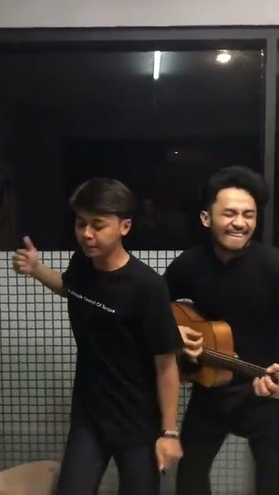 Cover Raffa Affar - Kereta malam | Pernah sekali aku pergi dari jakarta ke surabaya #short