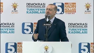 Erdoğan Dan Salonu Ayağa Kaldıran Şiir