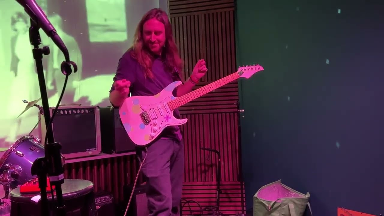 gaylon at NoFi-NJ Avant Mic at Soupçon Salon - 12.6.25