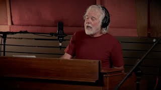 Chuck Leavell performs &quot;Change the World&quot; at Capricorn Sound Studios