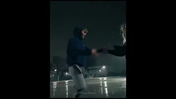 وعلي عيني اقول للناس أن الحكايه خلاص عاده اهي خلصت زي ما كل حكايه بتخلص 