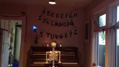 Stranger Things Light Wall - Halloween 
