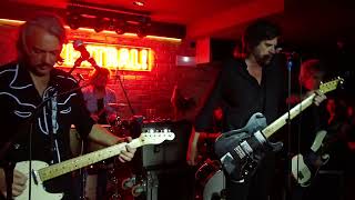 Tex Perkins &amp; The Fat Rubber Band  &quot;Woman With Soul&quot; (The Cruel Sea)  28-5-2023, Pamplona (Zentral)