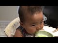 宝宝吸面条 Baby learned how to suck noodles