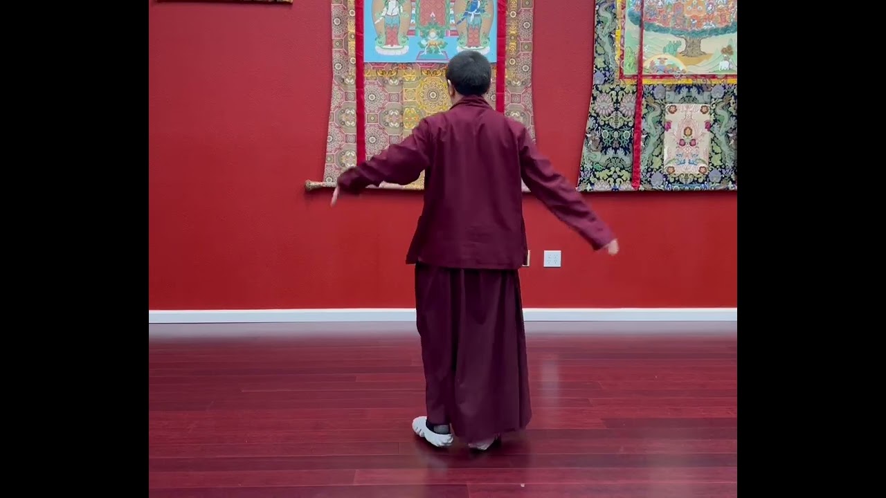 Vajra Dance of Gesar Ling (Ling Dance) 格薩爾王金剛舞(岭舞)
