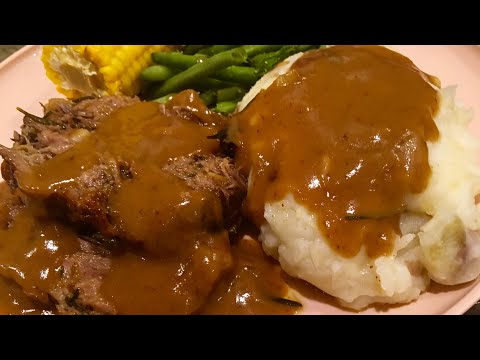 😻 BEST EVER BEEF POT ROAST & HOMEMADE BROWN GRAVY! | Cooking w/ Ashley