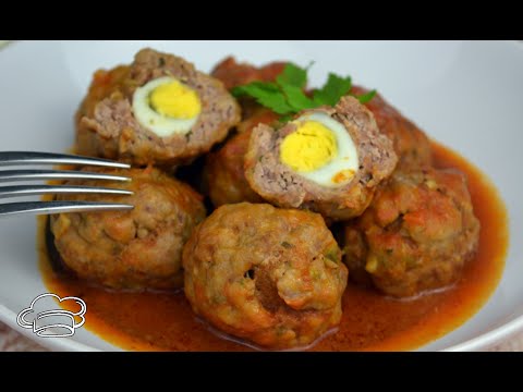 Albóndigas rellenas de huevo con salsa de tomate By #JavierRomero