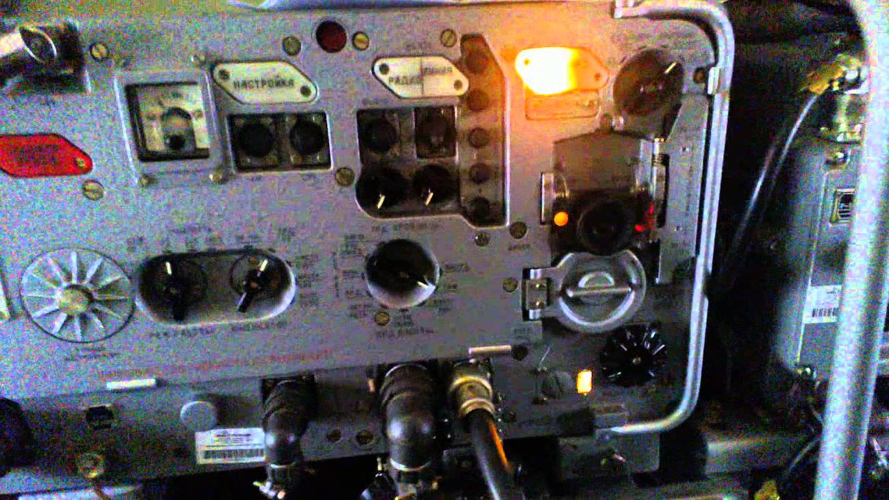 Радиостанция укв р-111. Блок питания радиостанции р-111. Военные радиостанции р-111. Р-111 радиостанция. Радиостанция р-111 комплектация.
