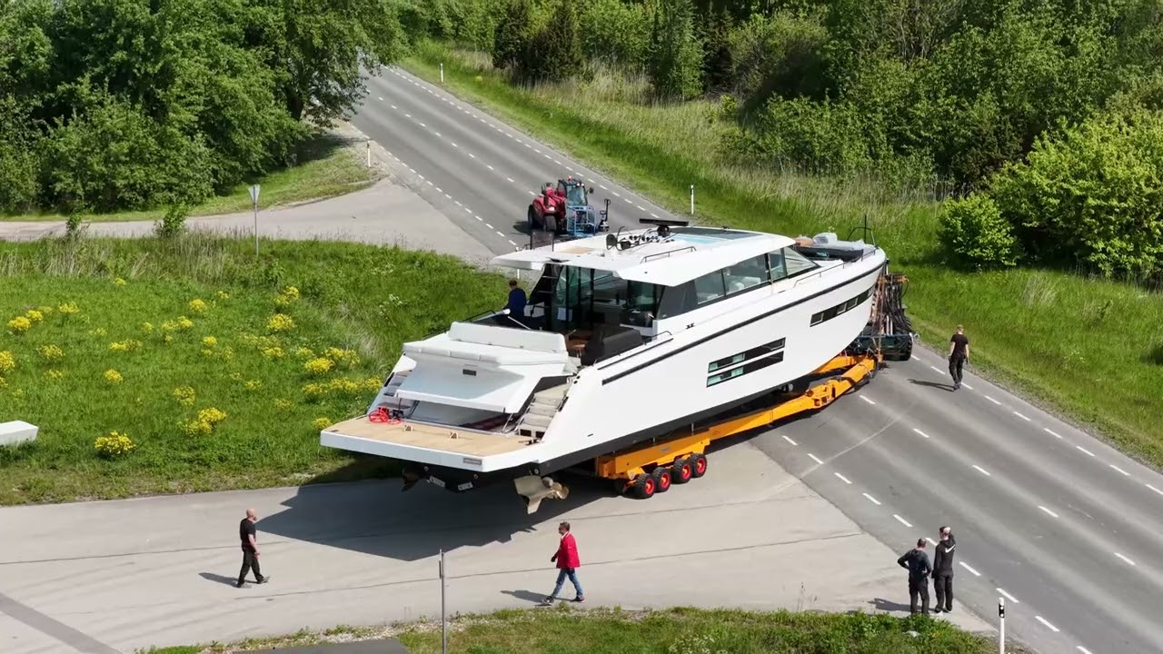 Delta 72 – First Launch