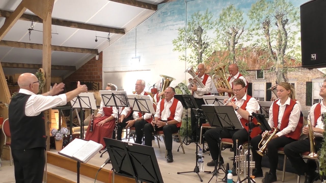 Nazomerconcert Terborgher Muzikanten  -  museum Smedekinck in Zelhem