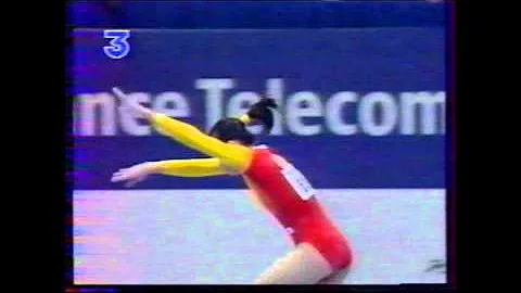 YE Linlin (CHN) vault - 1994 Dortmund worlds