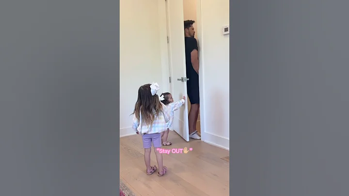 Toddlers Lock Dad Out Of His Room
