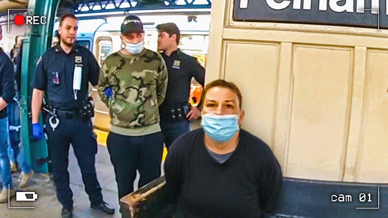 Злые родители понимают, что полиция нашла их пропавшего сына