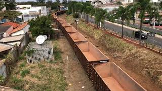 Trem de BAUXITA passando por Americana