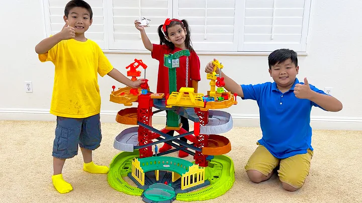 Alex Ellie and Eric Pretend Play with Thomas & Fri...