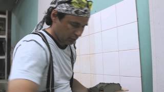 Как приклеить плитку на старую плитку: вариант 2(, 2014-07-30T11:06:52.000Z)