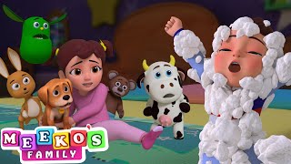 Ten In The Bed 😴 | Kids Favorite Nursery Rhymes | Meeko's Family