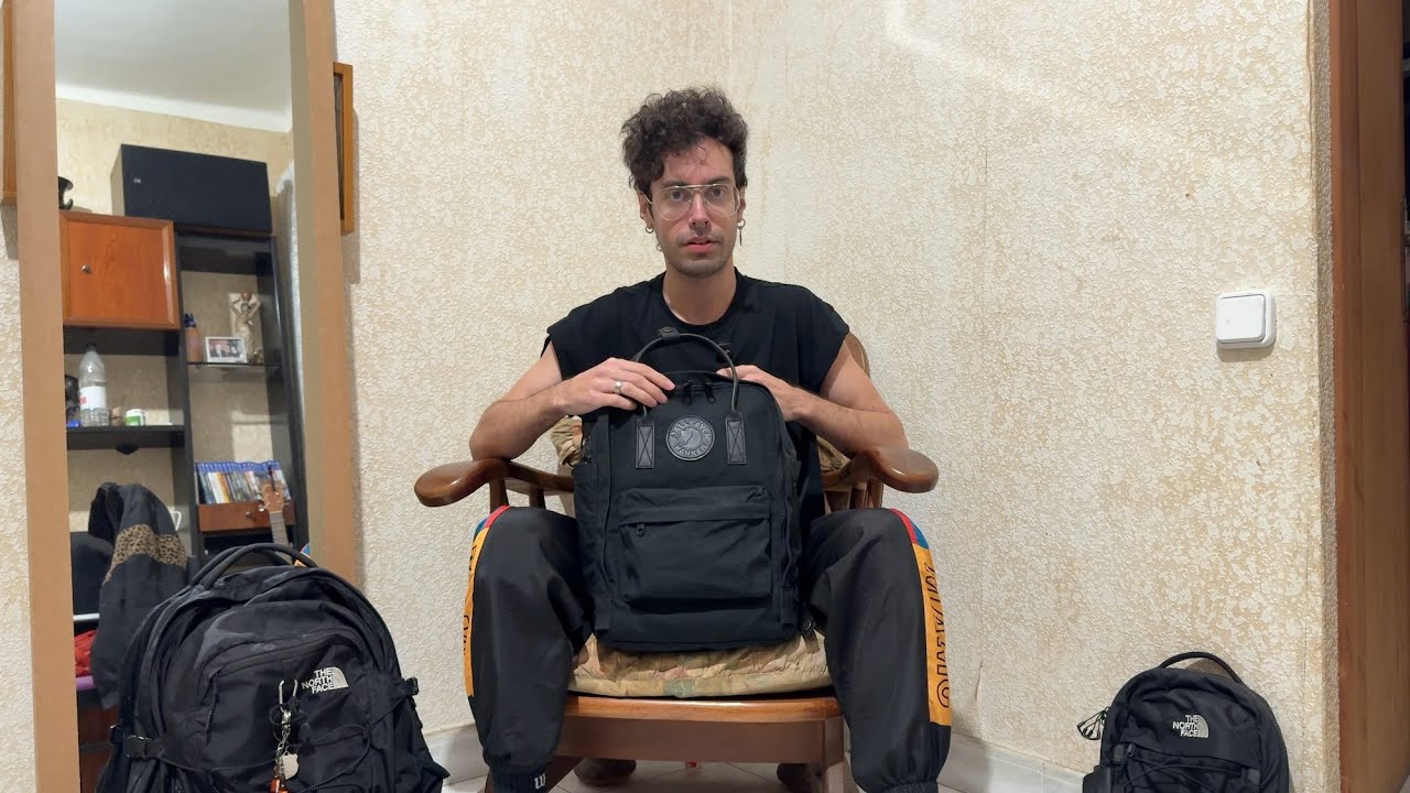 Fjallraven Kanken No. 2 All Black Leather Laptop 15 (+ Comparison
