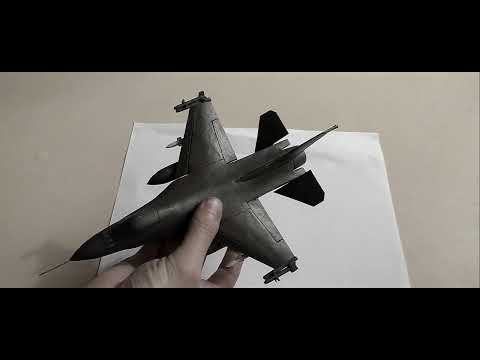 истребитель F-16 из пластилина + картон