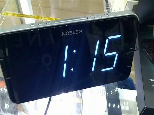 Radio Reloj Despertador Noblex (rj-910)