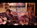 Capture de la vidéo Kim & Jay's Saturday Night Fire Side Jam