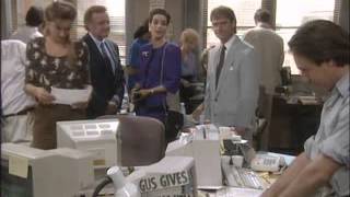 Drop The Dead Donkey S01 E02